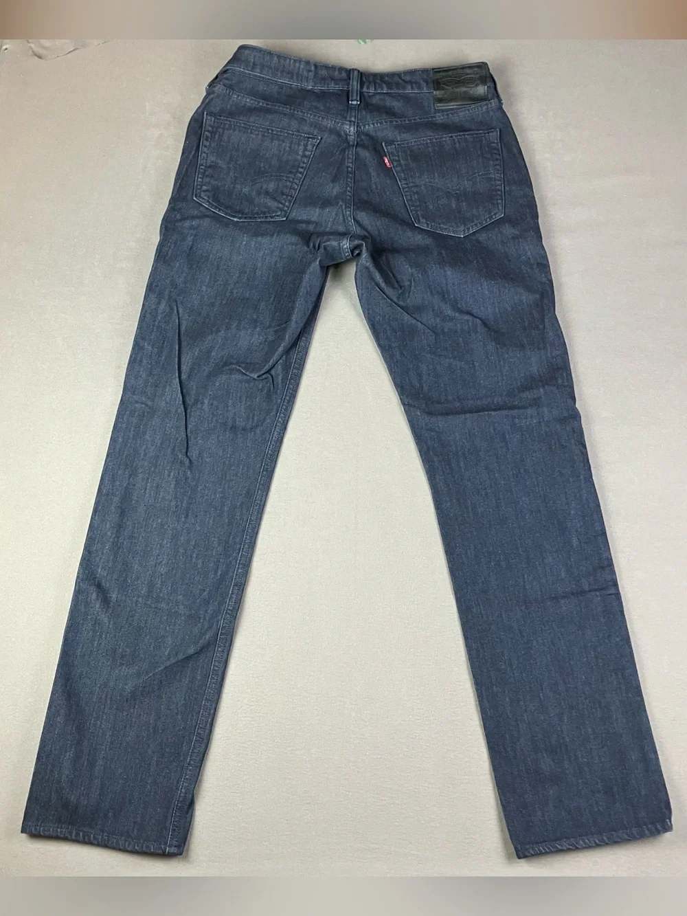 Levis levis 541